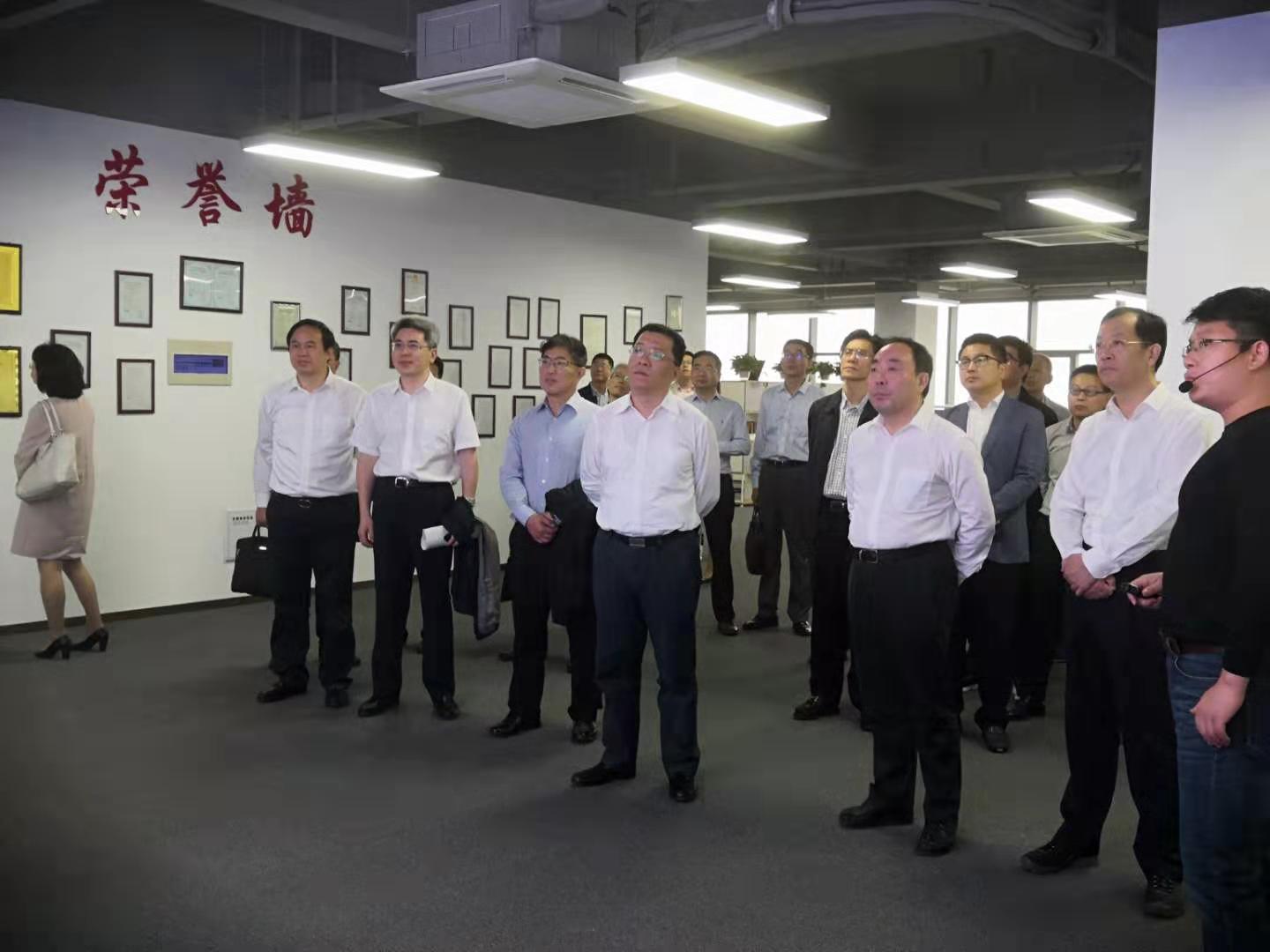 常州市市長、市委副書記都來了，他們在看什么？